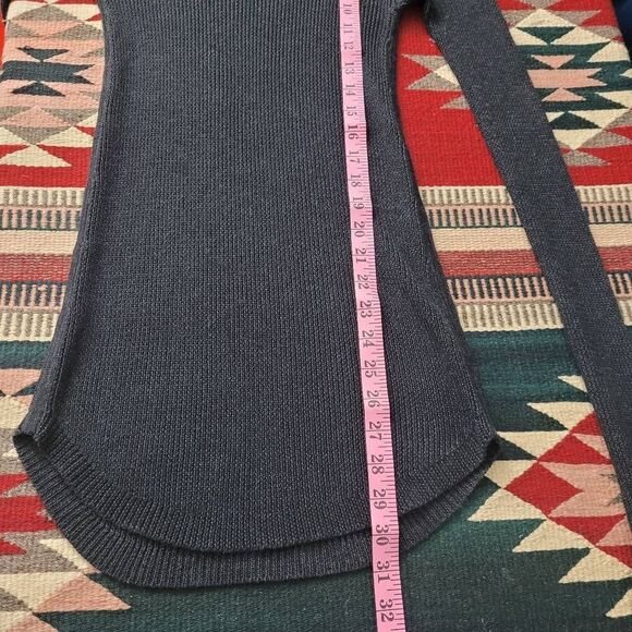 Lululemon Cabin Yogi Long Sleeve Tunic Sweater Sz 2 Black Knit Thumbholes Capsul - Picture 6 of 9